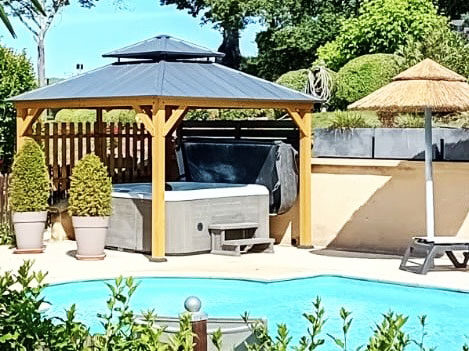 spa-la-roseraie-gite-perigord La Roseraie - Le spa
